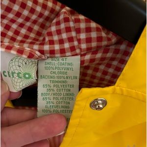 Size 4T Yellow Rain coat